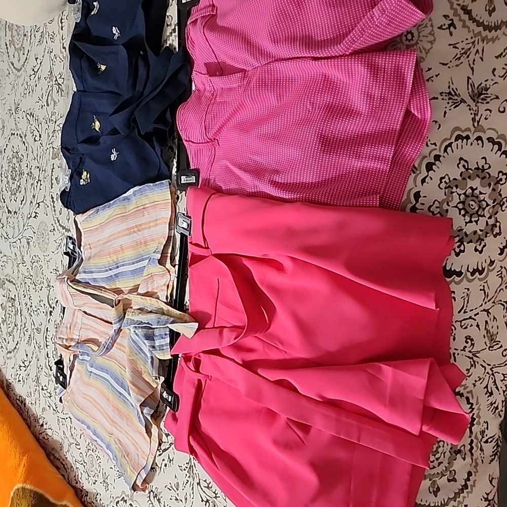 4 pair of women's size 8 shorts